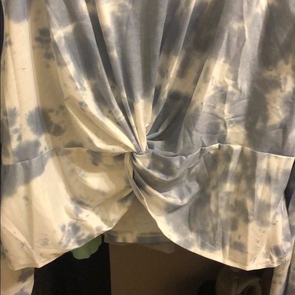 Tye Dye Long Sleeve Tee w/ Knot Detail - Picture 2 of 4